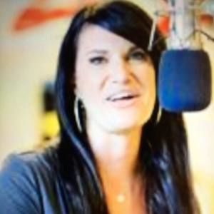 Meet your Posher, Lorie